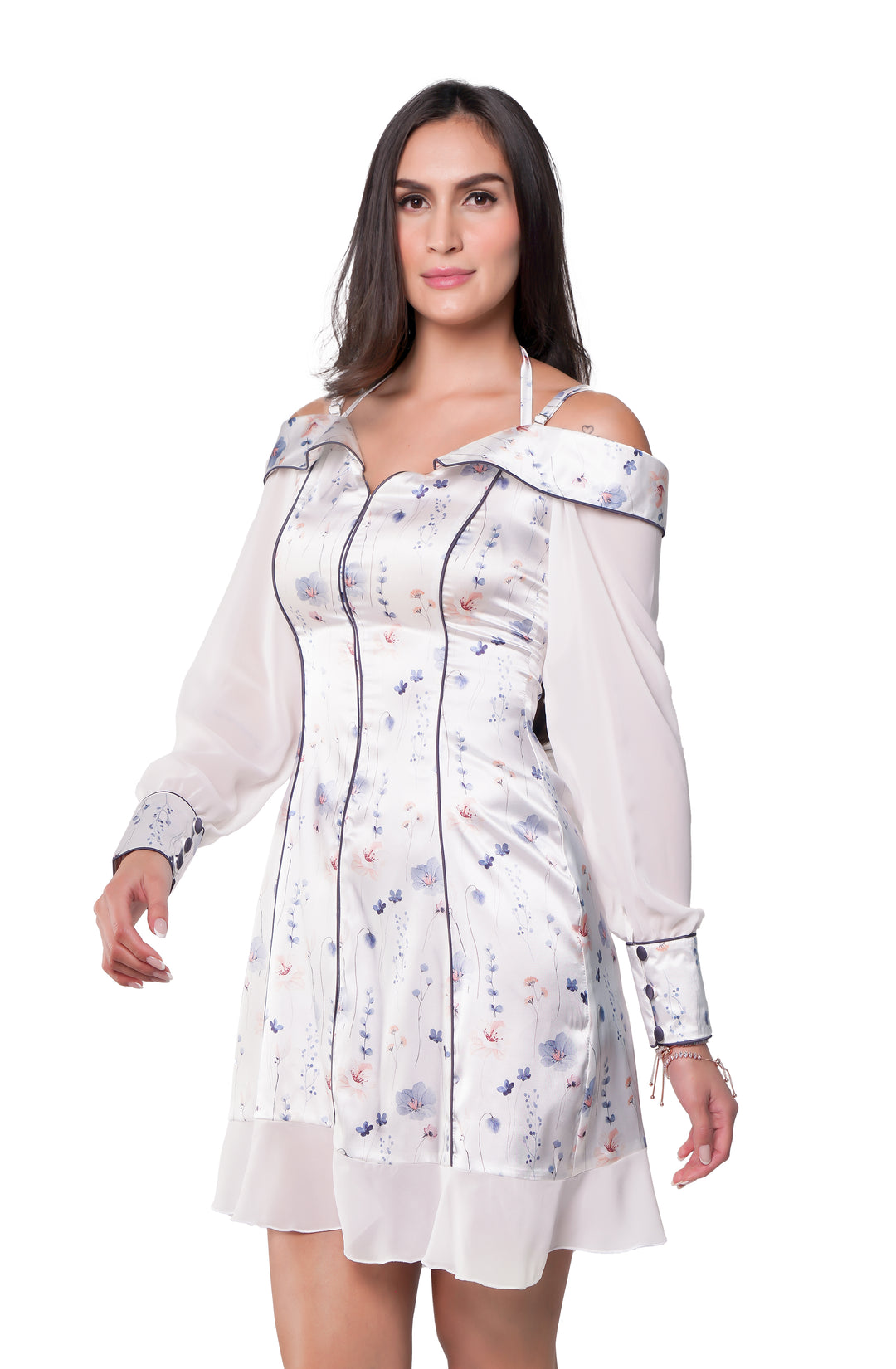 Robe courte de fleur d'automne grise